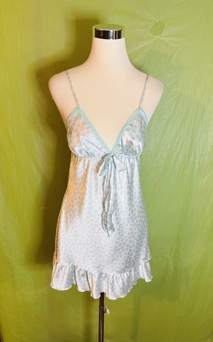 Victoria Secret Angels Womens Size M White Babydoll Ruffle Nightgown Nightie
