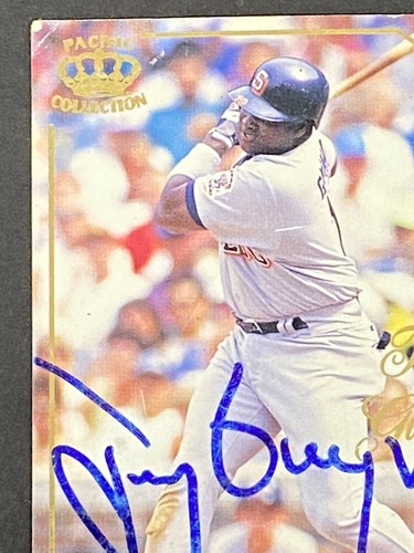 Tony Gwynn 1995 Pacific Collection Auto # 15 of 18 - Picture 2 of 10