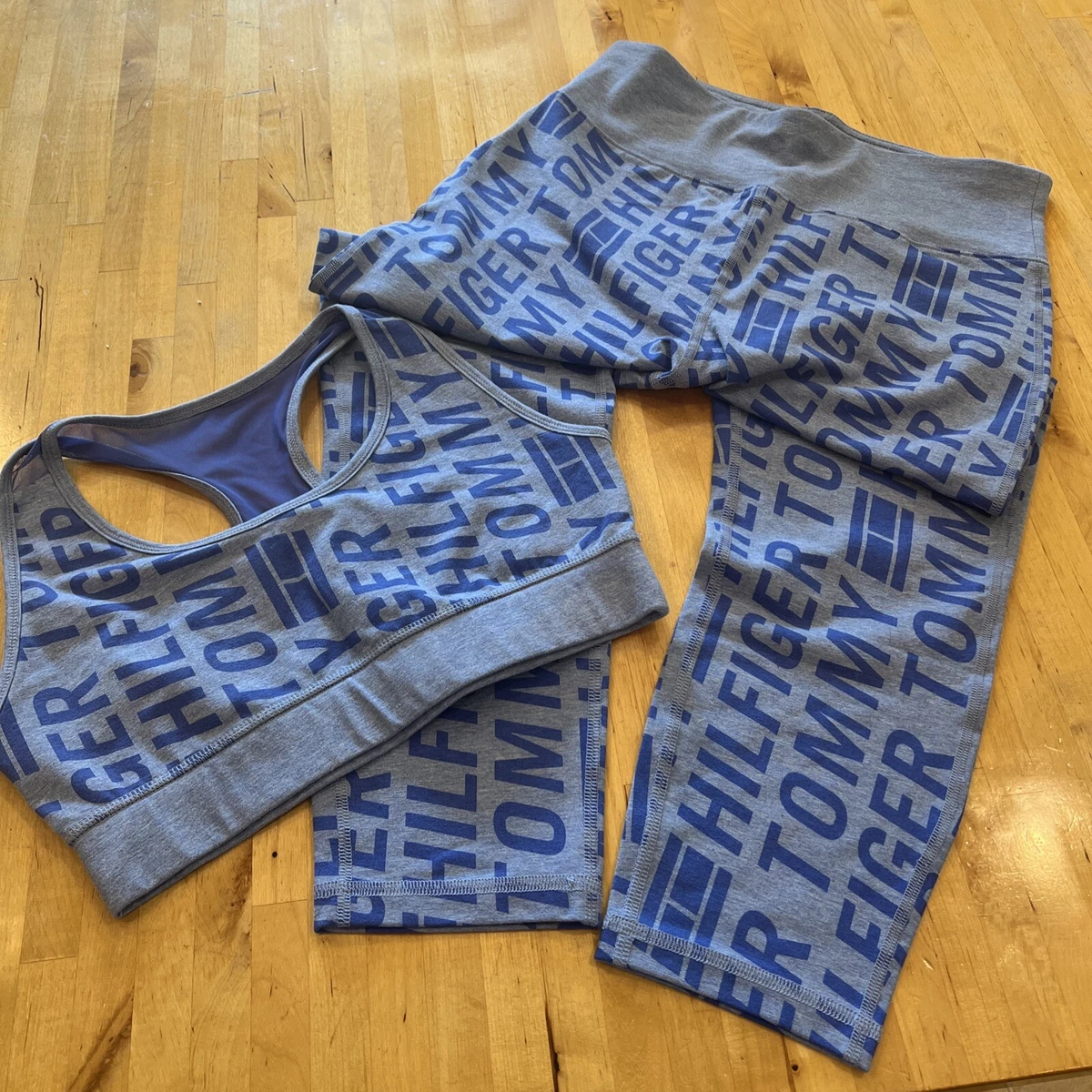 Tommy Hilfiger Leggings And Sports Bra Set