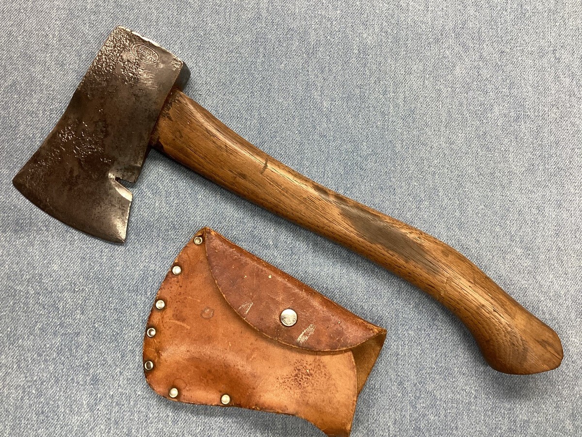 Vintage Kelly Axe Mfg. Co. 