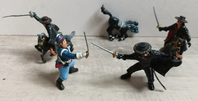Collection Zorro : Lot 7 Figurines 3 Zorro 1 Sergent Garcia 3 Tornado - Bully - Photo 1/4