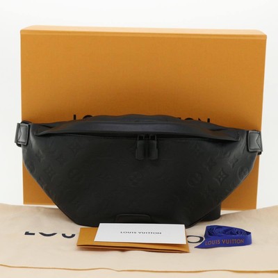 LOUIS VUITTON Monogram Shadow Discovery Bum Bag PM Body Bag LOUIS VUITTON Monogram Shadow Discovery Bum Bag PM Body Bag