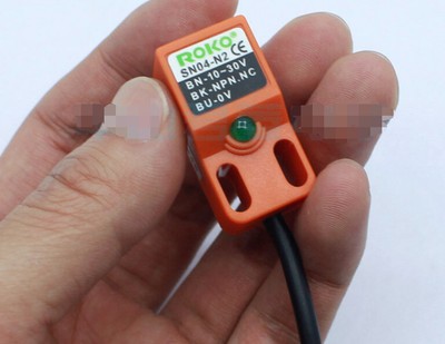 5PCS NEW ROKO  SN04-N2  Proximity switch sensor free shipping 