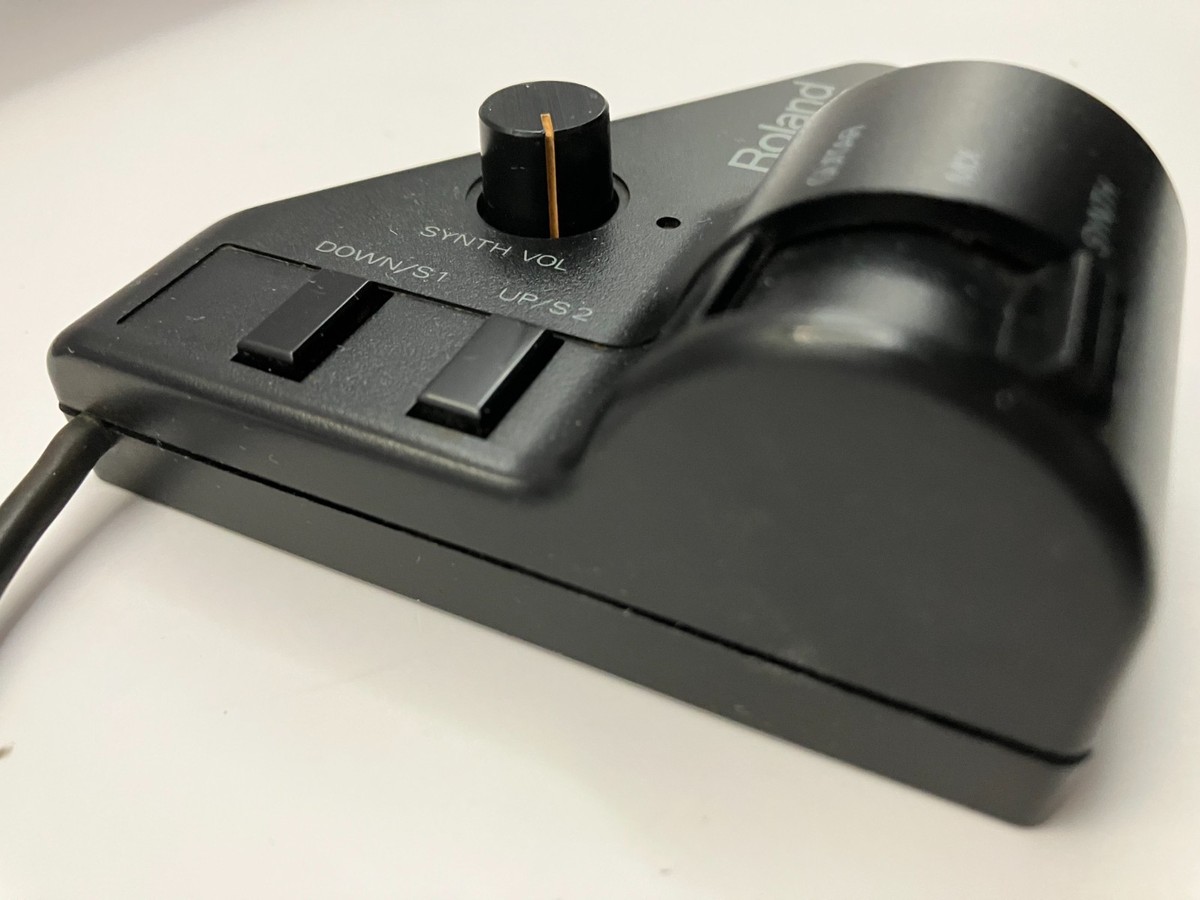 Roland GK-2 Divided Guitar MIDI Pickup | eBay