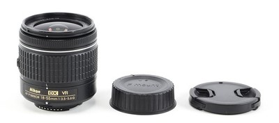 Nikon AF-P DX Nikkor 18-55mm f/3.5-5.6 G VR Autofocus APS-C Lens, With Caps