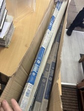 36W Fluorescent Tube Light 4ft Daylight T8.                   6 tubes. 