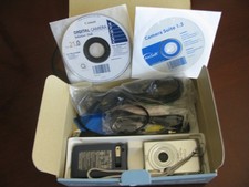 Canon Powershot SD200 Digital ELPH 3x Optical Digital Camera with Accessories