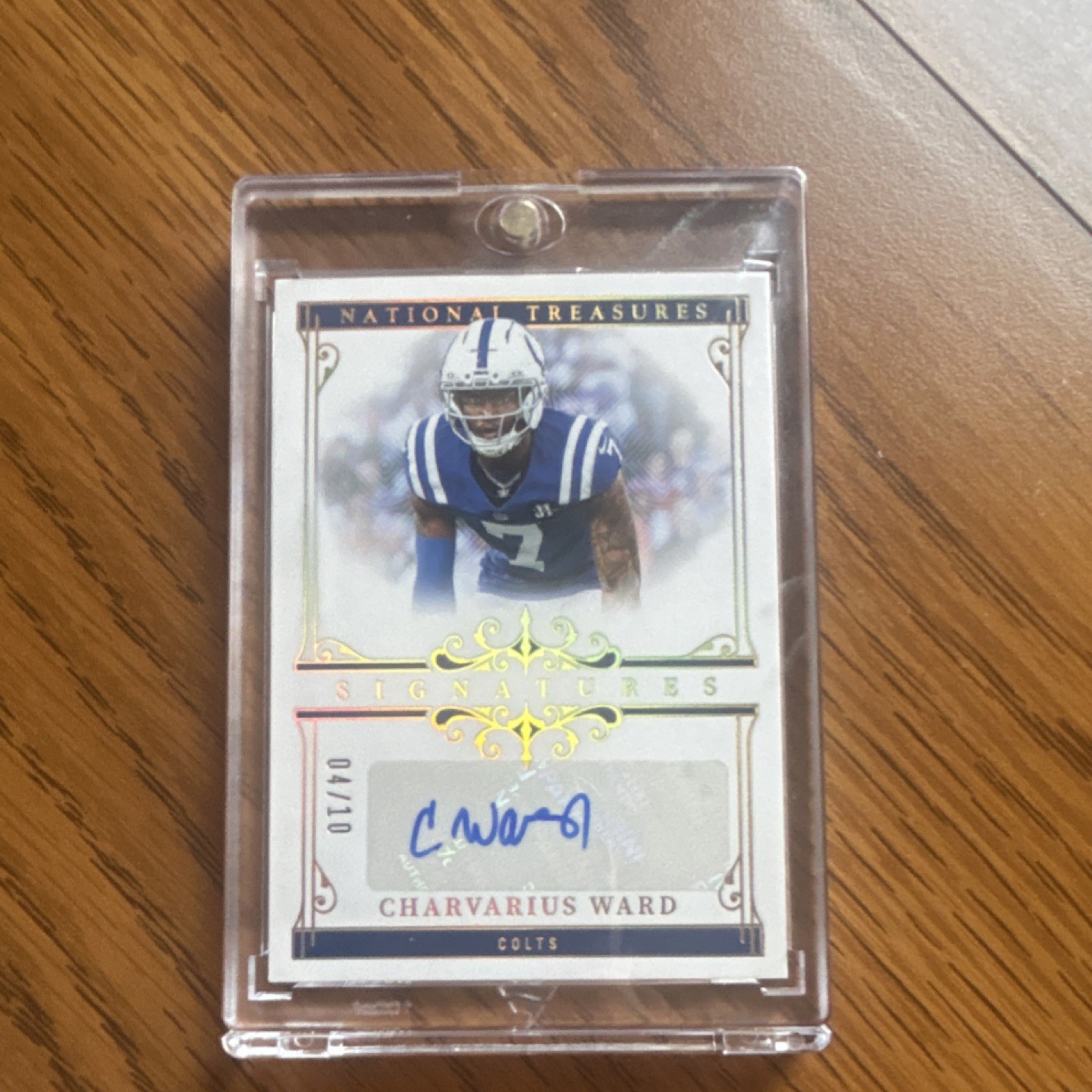 2025 Panini National Treasures Signatures Charvarius Ward Auto Holo Gold /10