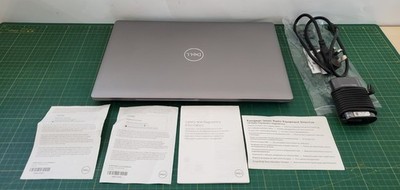 Dell Latitude 5520 i7-1165G7 16GB 256GB SSD 15.6'' FHD Win 11 Pro_2,5_6