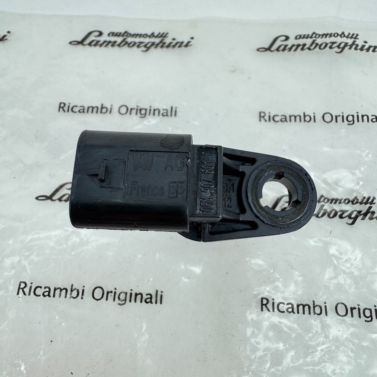 OEM 2018-24 Lamborghini Urus Camshaft Position Sensor Impulse Sender 06M907601D
