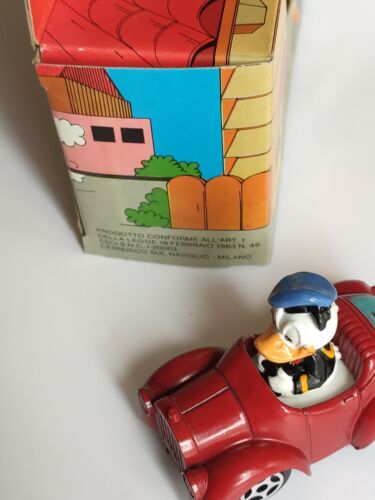 Vintage Disney Die Cast Donald Duck 1983 ESCI All Heroe in Car NEW - Picture 15 of 24