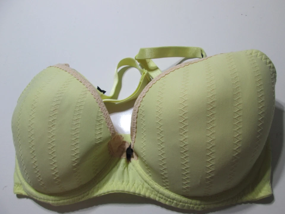 Sujetador Betsey Johnson Talla 32DD Amarillo Claro Forrado con Aros Correa Ajustable Encaje Foto 3 de 4