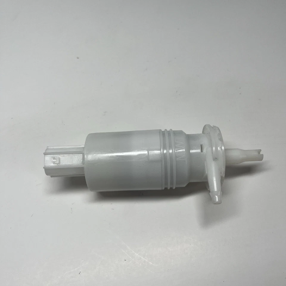 NEW 2001 - 2003 DODGE GRAND CARAVAN LIFTGATE WASHER FLUID PUMP 5019245AA OEM - Imagem 3 de 4