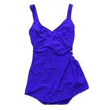 Vintage Longitude Royal Purple One Peice Swimsuit Flattering Comfortable Clean.