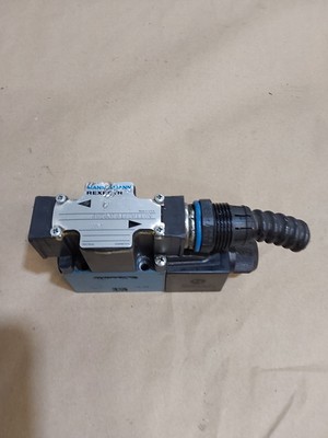 Mannesmann Rexroth 4WE6JB61/EW11ON Directional Solenoid Valve