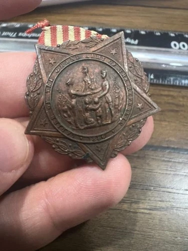 GAR Civil War Ladies Grand Army Republic Military Medal (i2025i)