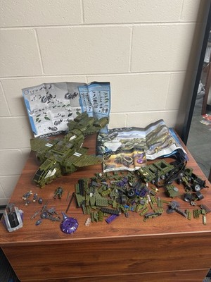 Halo Mega Blocks UNSC Pelican Drop Ship Plus Other Pieces Lot