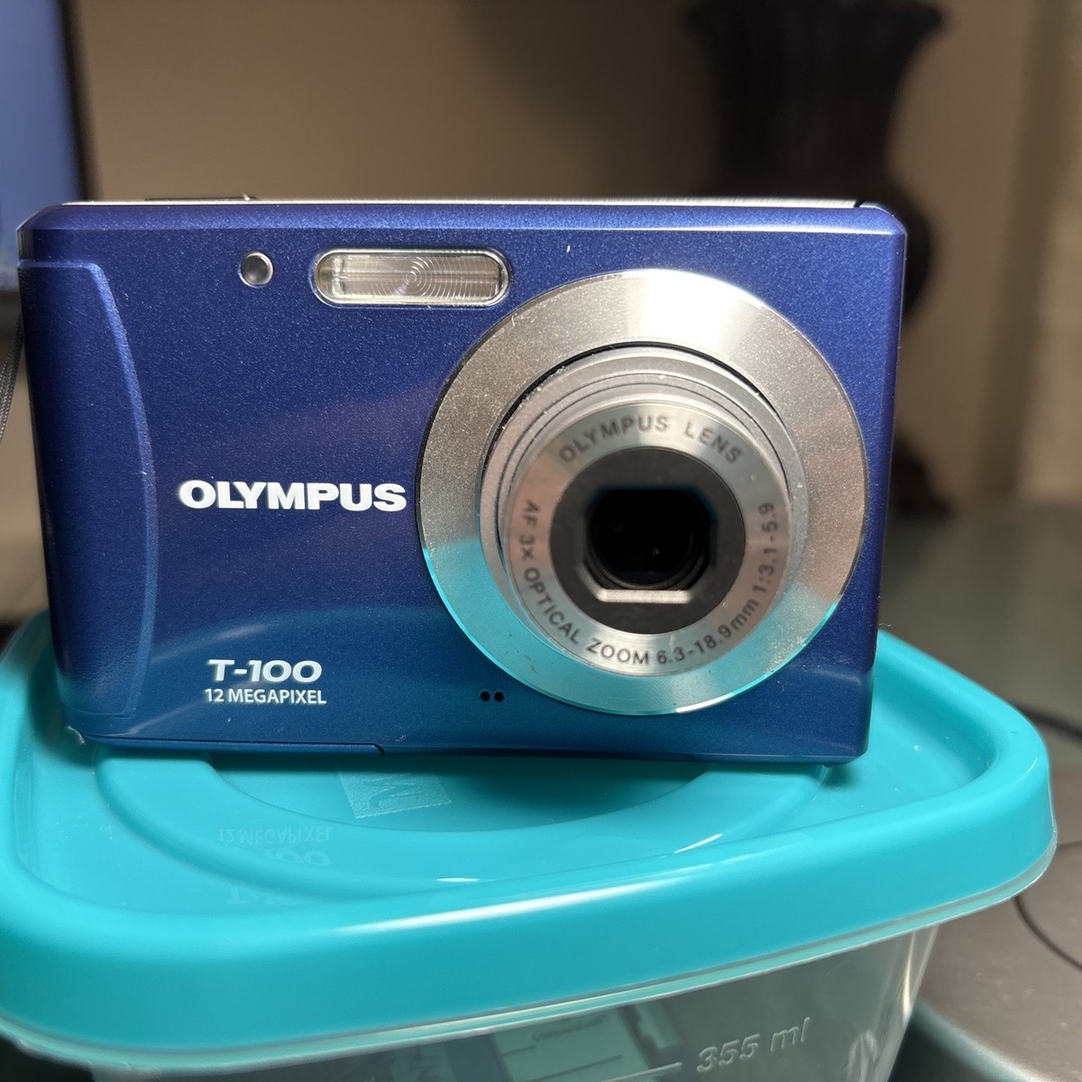 Olympus T-100 Digital Camera Black No Battery No Charger