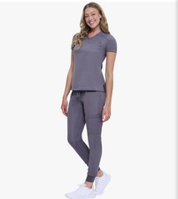 Large Women  s Gray Scrub Set