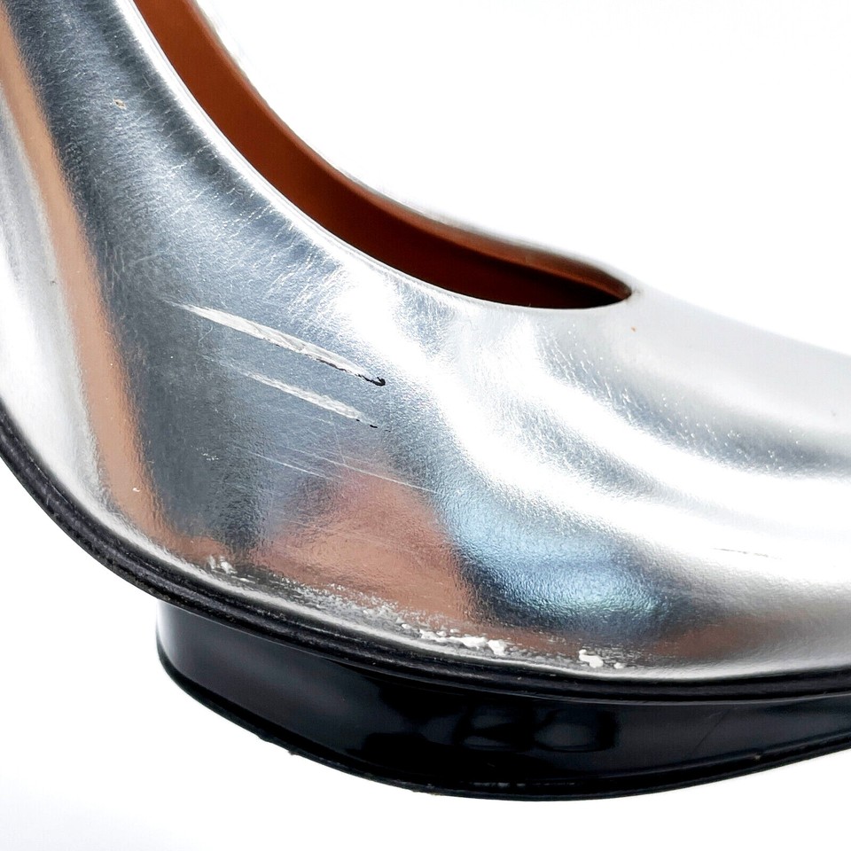 MCQ By Alexander McQueen Pumps Womens Studded Heel Silver Metallic Size