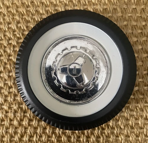 Vintage 1988 Mattel BARBIE ‘57 Chevy Coolest Car In Town Wheel And Cap Part-READ