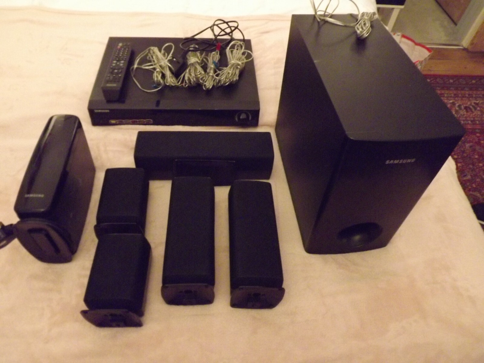Samsung Home Cinema Surround Sound System HT Z310 Plus Wireless
