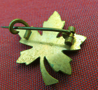 Broche Feuille Murat Années 50 - Bijou Vintage Doré - Ornement Manteau Ou Veste