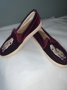 soludos llama slip on