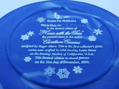 Home With The Tree Christmas Cameos Roger Akers Lapis Blue Incolay Stone Plate - Picture 8 of 8