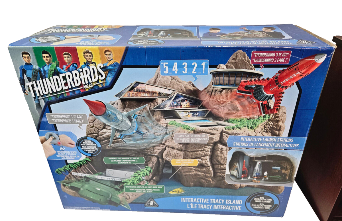 サンダーバード　THUNDERBIRDS Tracy  プレイセット The Thunderbirds Thunderbirds 2004 Tracy Island Playset Vivid