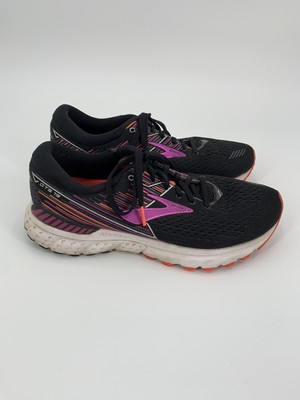 brooks adrenaline gts 19 women's size 9.5