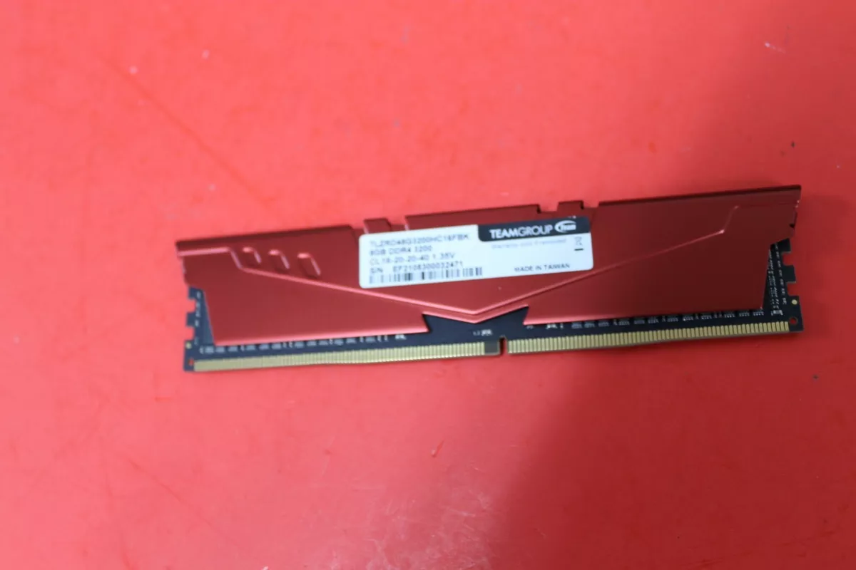 TLZRD48G3200HC16FBK 8GB DDR4 3200