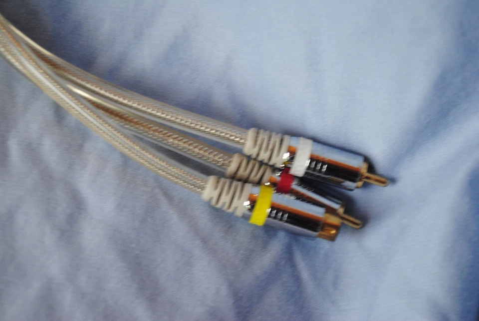 6' S-Video + RCA Stero Audio Cable Clear Gold Connection great used condition tv - Image 2 of 4