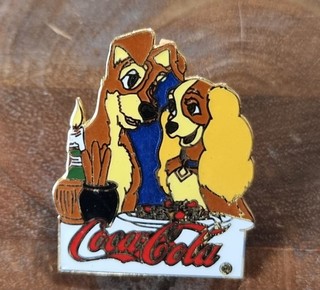 PINS DISNEY LA BELLE ET LE CLOCHARD COCA COLA