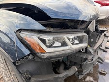 Used Right Headlight Assembly fits: 2020 Volkswagen Atlas cross sport LED w/o ad