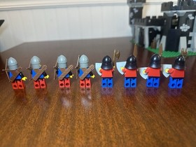 LEGO Black Monarch's Castle 6085 INSTRUCTIONS NOT INCLUDED. 100% Complete