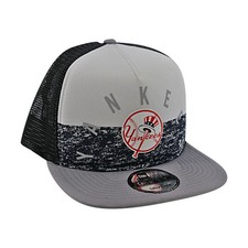 New York Yankees New Era Baseball Hat Cap 9FIFTY Gameday Snapback