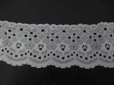 Vtg Flat Scalloped Lace 3 Yards 2 1/8  Wide Off White Ivory Trim Edge