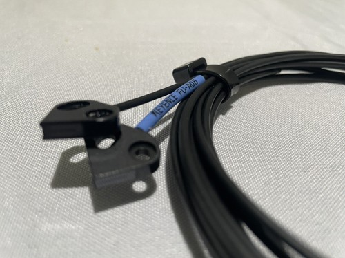 Keyence FU-A05 Thrubeam Fiber Optic Sensor Pair 1.9m Length 200mm Detection Area