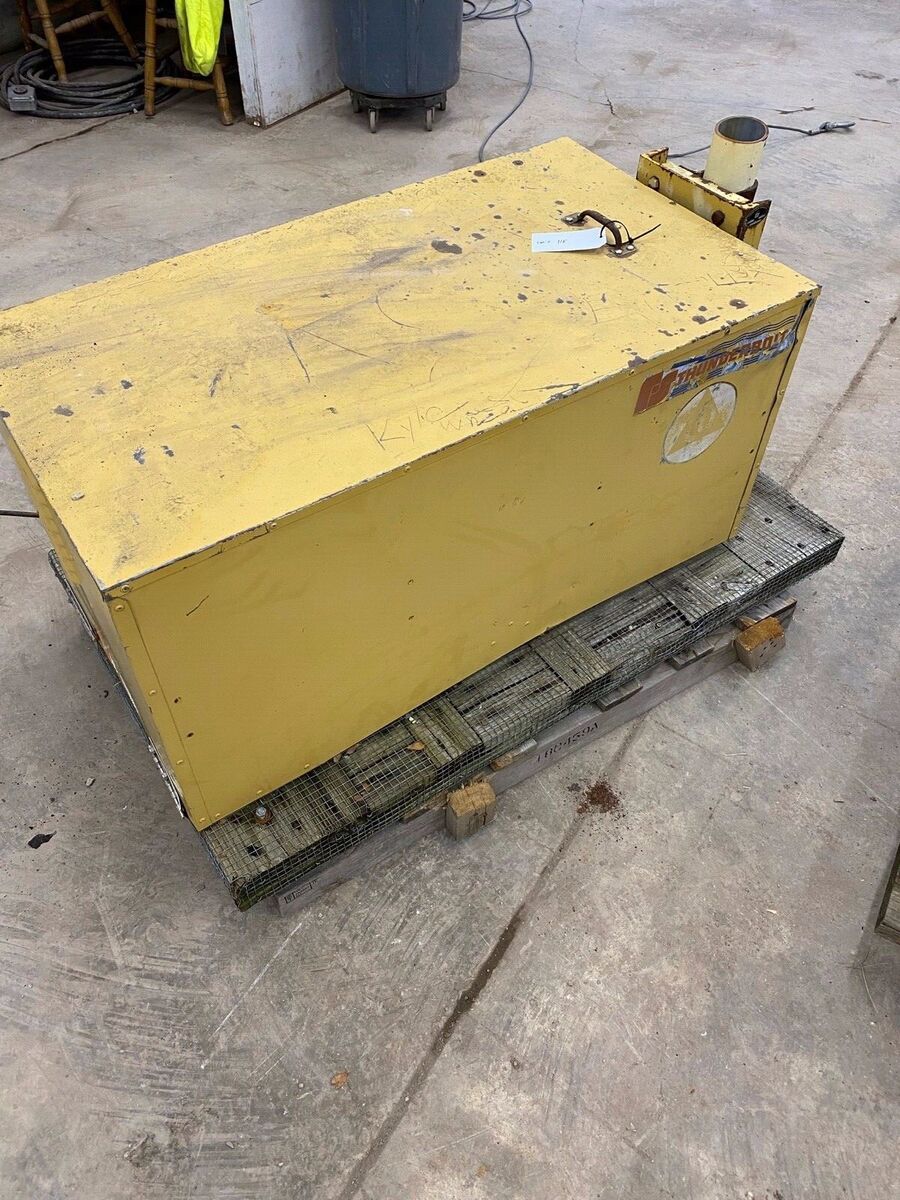 Federal Signal Thunderbolt Compressor Vintage | eBay Federal Signal Thunderbolt Compressor Vintage | eBay