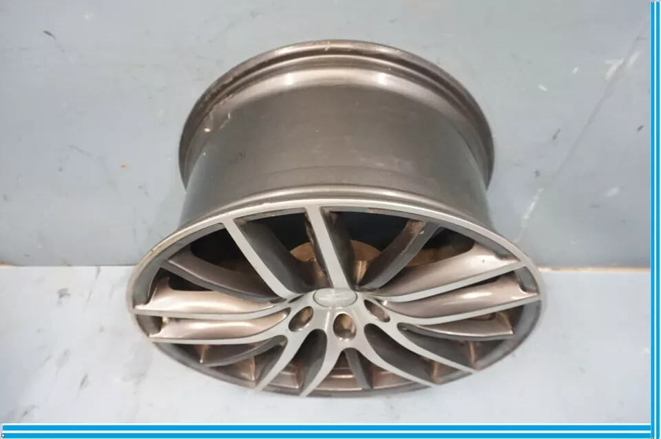 14-17 Maserati Ghibli M157 Rear Left / Right Side Wheel Tire Rim 10Jx19H2 OEM