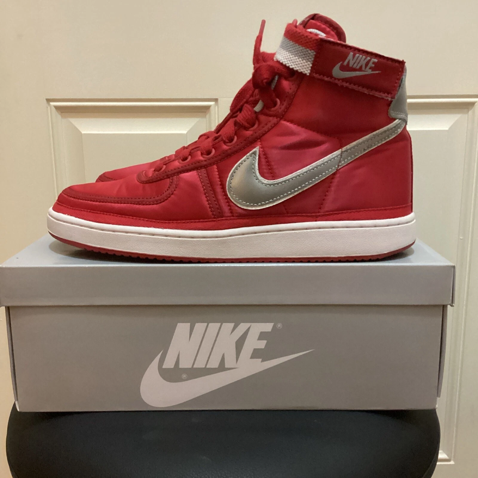 Nike Vandal High Supreme QS AH652 600 Université Rouge Argent Homme Taille US 9 UK 8