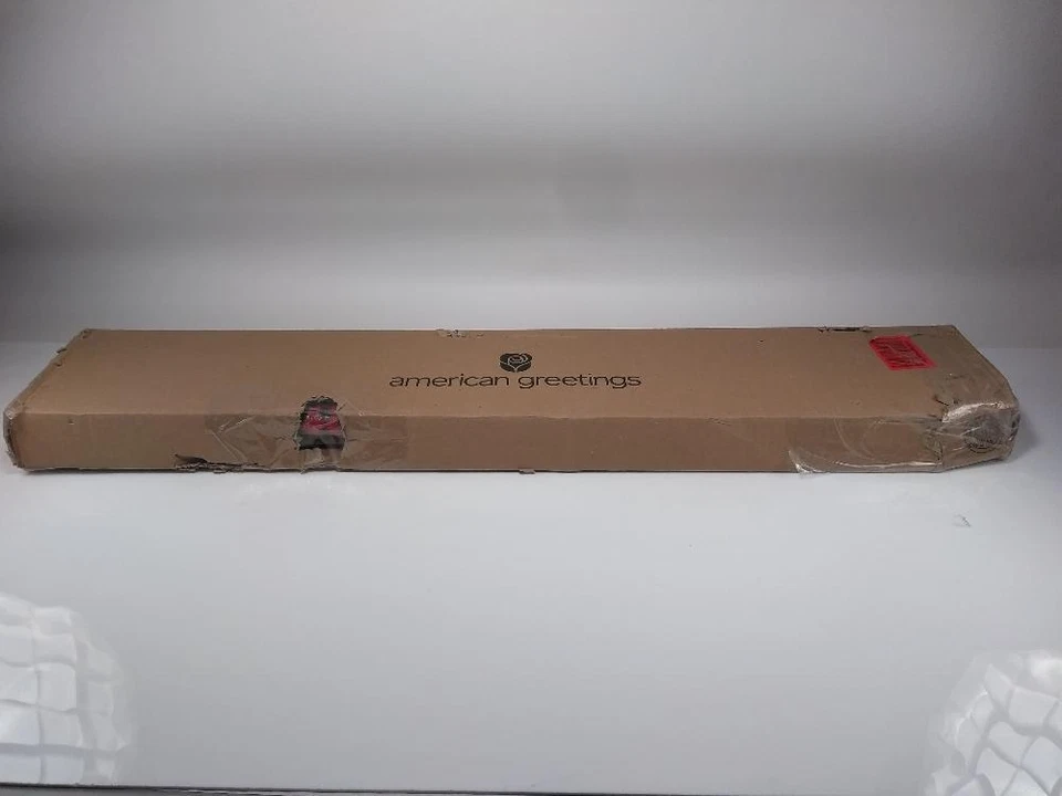 American Greetings 120 sq. ft. Valentines Day Wrapping Paper Set DAMAGED BOX - Image 2 of 4