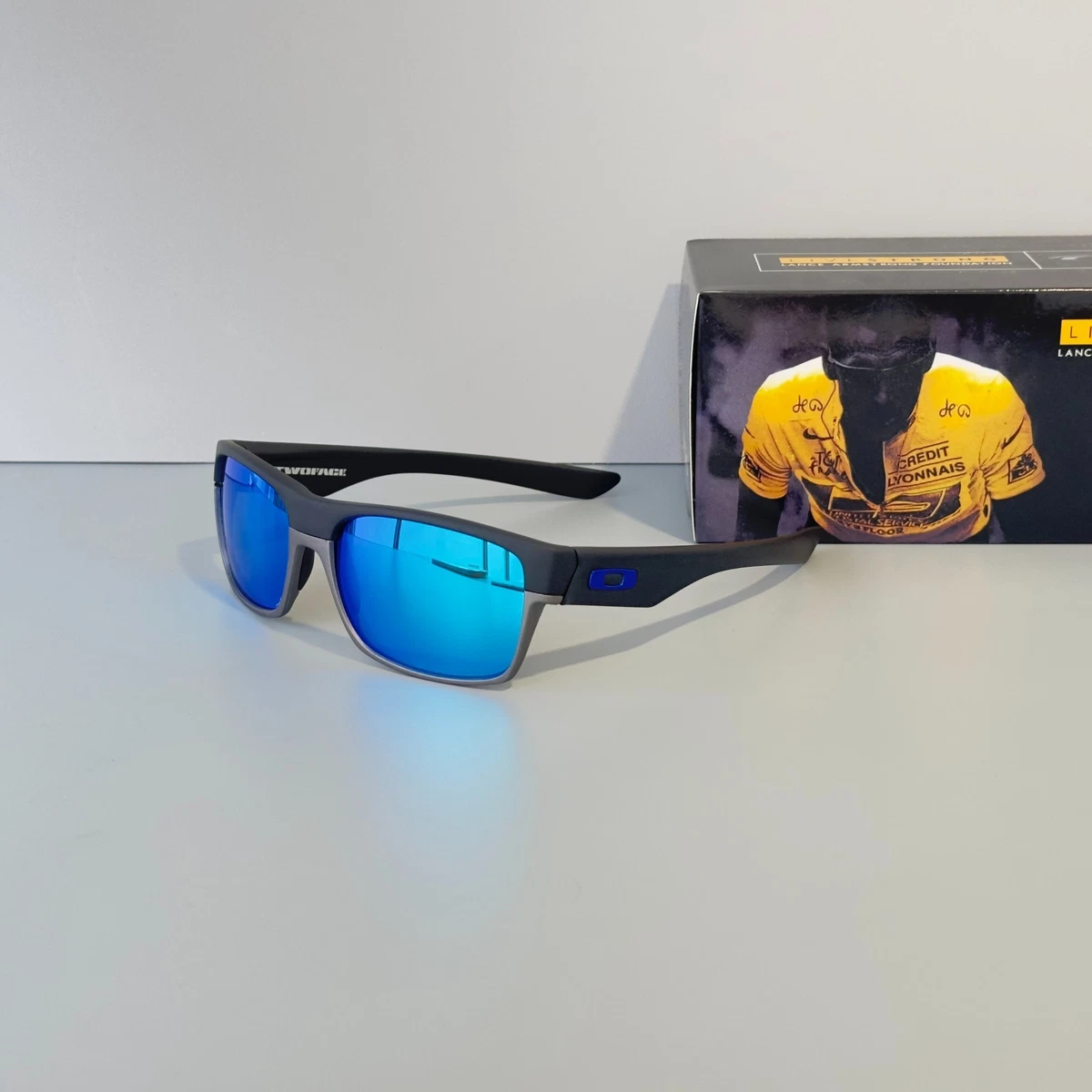 Men's Polarized Oakley Twoface Sunglasses for sale | eBay