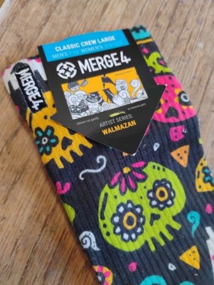 MERGE 4 artist Series Walmazan Sugar Skulls  Art Crew Socks 7-12  Unisex New