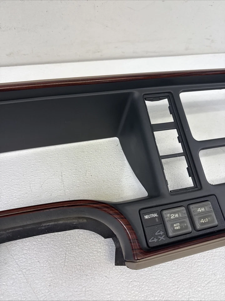 1999-2000 Cadillac Escalade Instrument Cluster Dash Bezel OEM Tan Woodgrain - Image 4 of 4