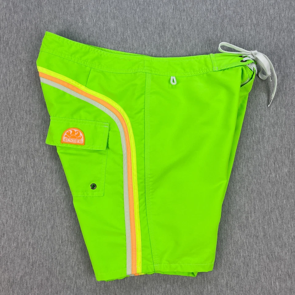 Pantalones cortos Sundek Rainbow para hombre 34 verde de alta visibilidad 6" ins. Surf forrado de malla brillante! Foto 4 de 4
