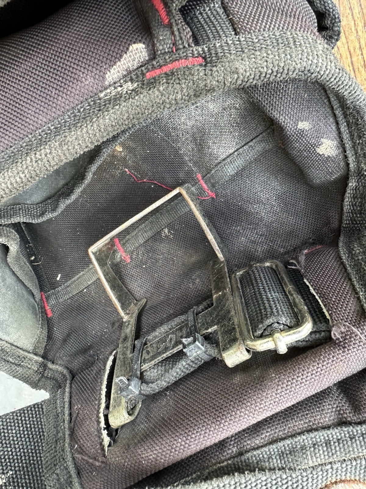 Picture 4 of 5