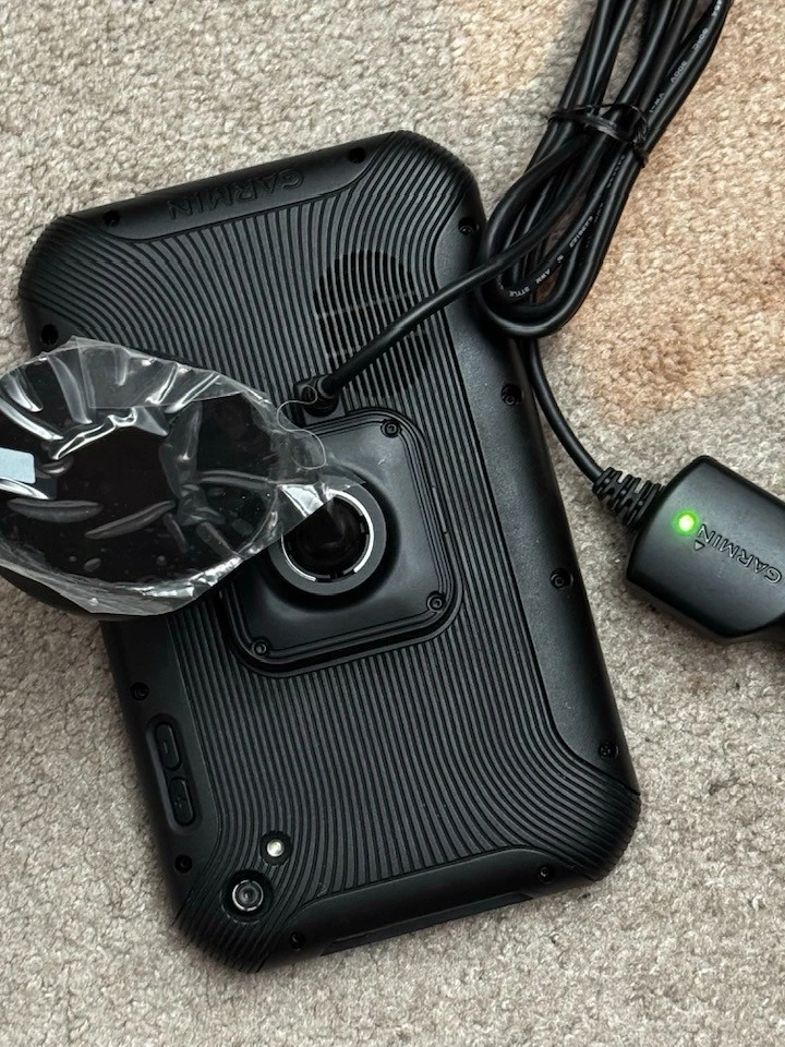 GARMIN 7" TRUCK GPS W/ DASH CAM DASHCAM LIFETIME MAPS UPDATED TO LATEST 2026.20 - Image 3 of 4