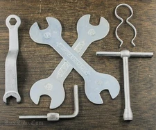 NOS Vintage Campagnolo RoadBike TOOLS 771 Seat 143/2 T Wrench Q Cone 767 Bicycle